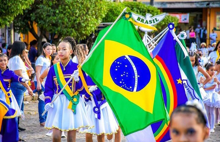  RIO FORMOSO: Desfile Cívico no município emociona e celebra os 201 anos da Independência do Brasil