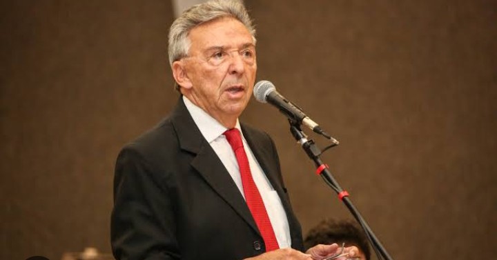  CARUARU: Pré-candidatura de ZÉ QUEIROZ desponta como alternativa SÓLIDA